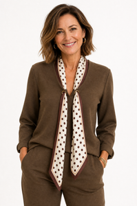 Felpa da donna con foulard integrato