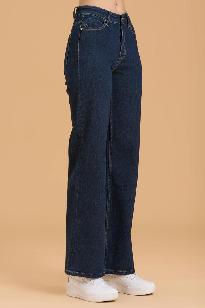 Jeans flare dal lavaggio scuro di Griffai