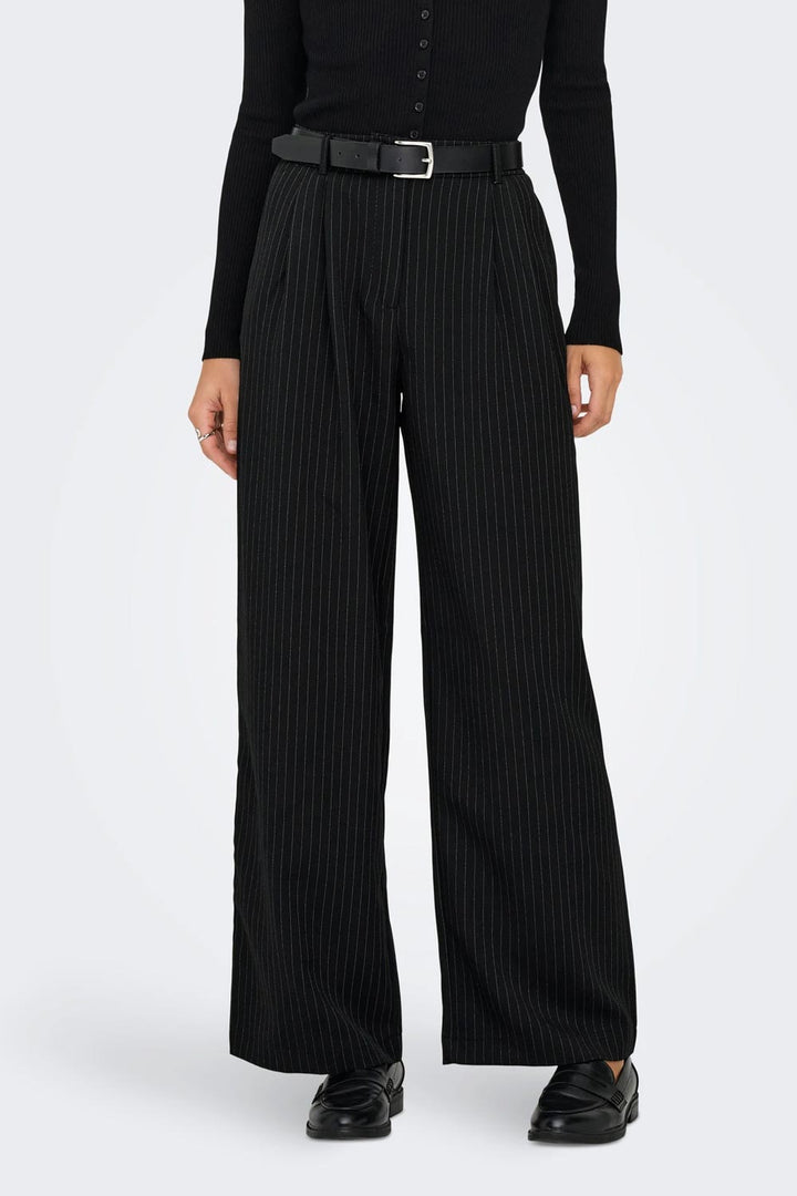 NOOS-REINA-15349616BLACK()CLOUD DANCER