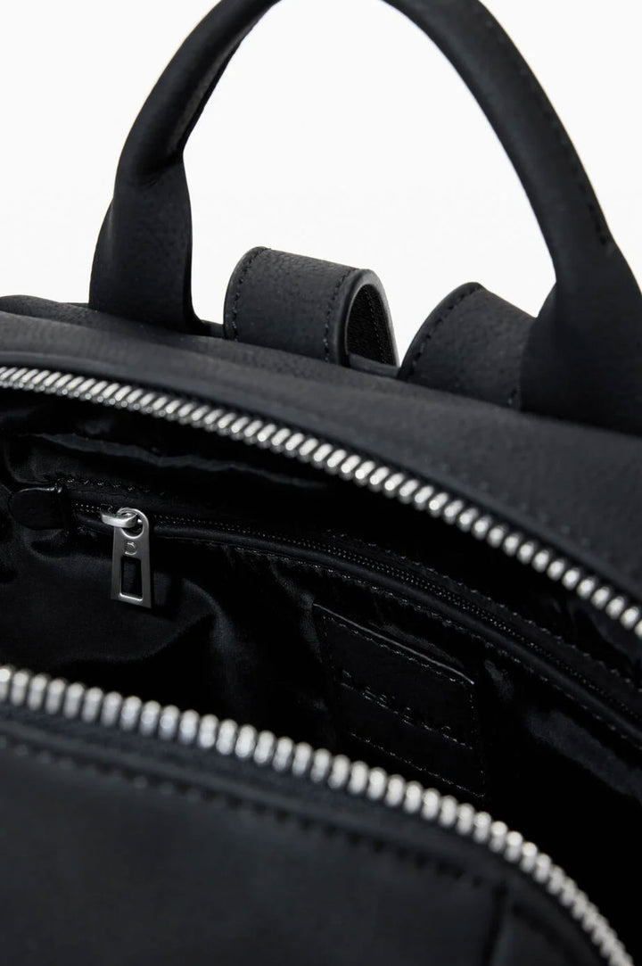 POCKER FACE CHESTER MINI2000_5_P