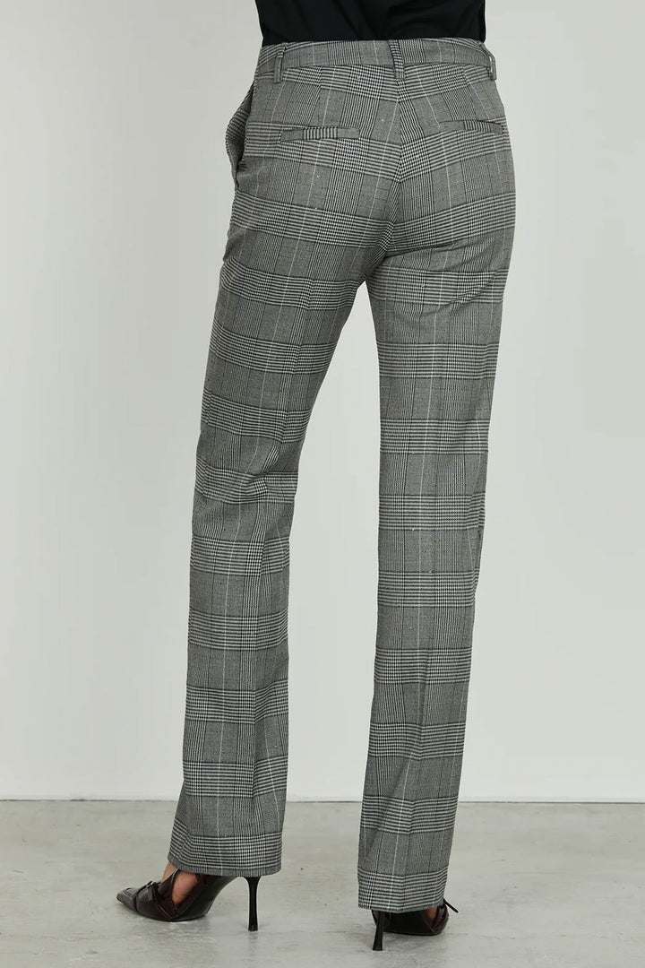 RDA25070910391199_2_P