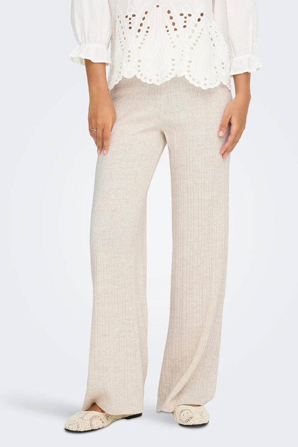 THEA-15352981PUMICE STONE