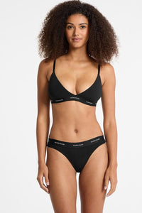 Bralette nera a triangolo