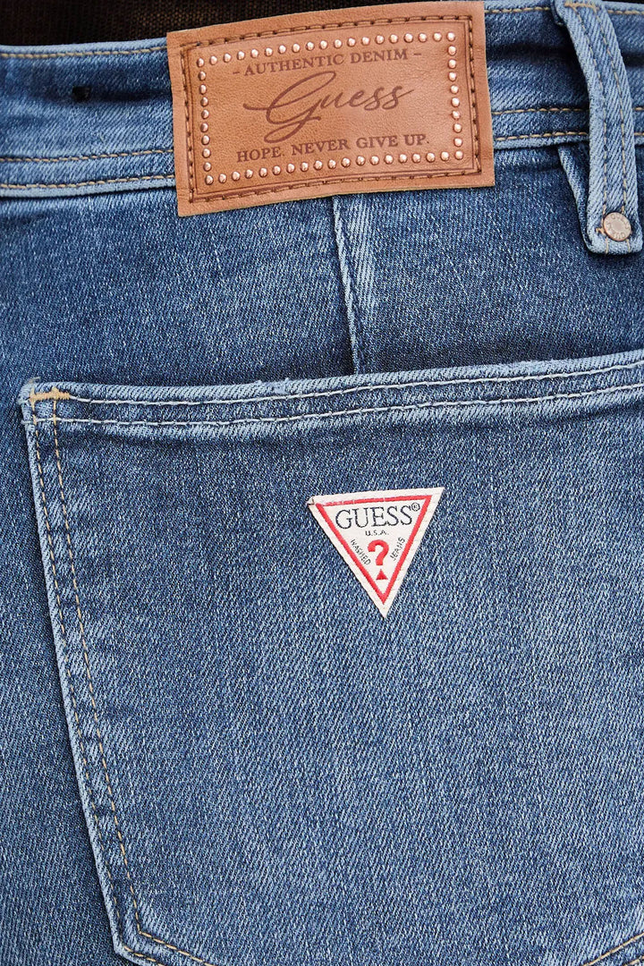 Jeans svasato a zampa di Guess